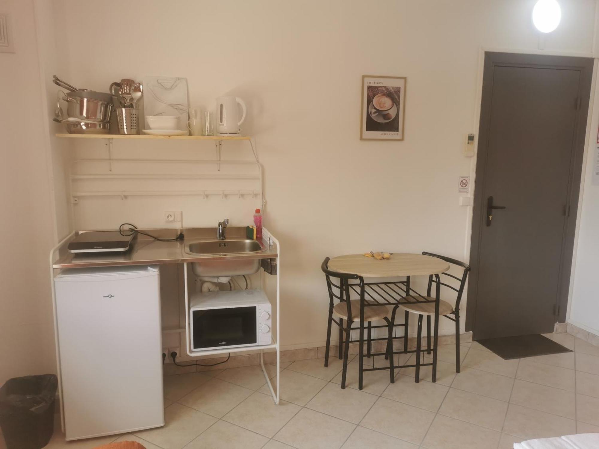Appartement 4 , Disneyland - Parking Gratuit - Maison Des Platanes Meaux Ngoại thất bức ảnh
